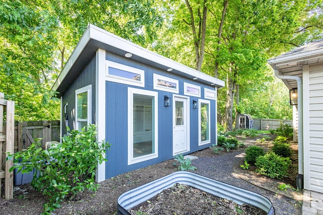 1050 Azoros Dr, Columbia, MO 65203 - view of outbuilding