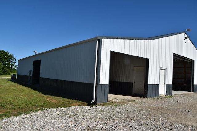 5100 E Dunbar Ln, Centralia, MO 65240 - view of pole building