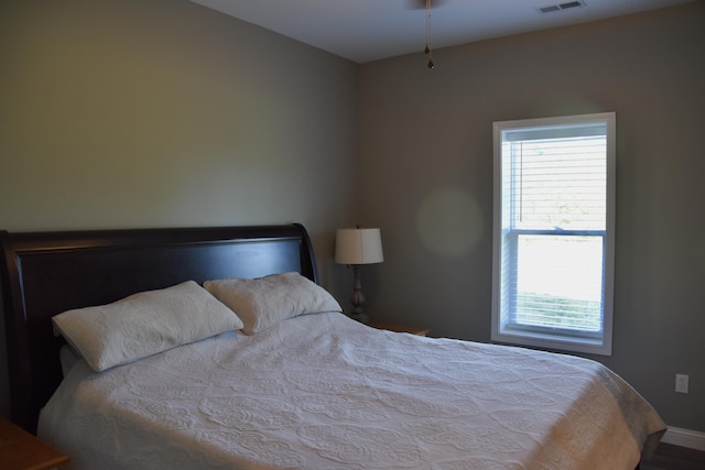 5100 E Dunbar Ln, Centralia, MO 65240 - bedroom with baseboards