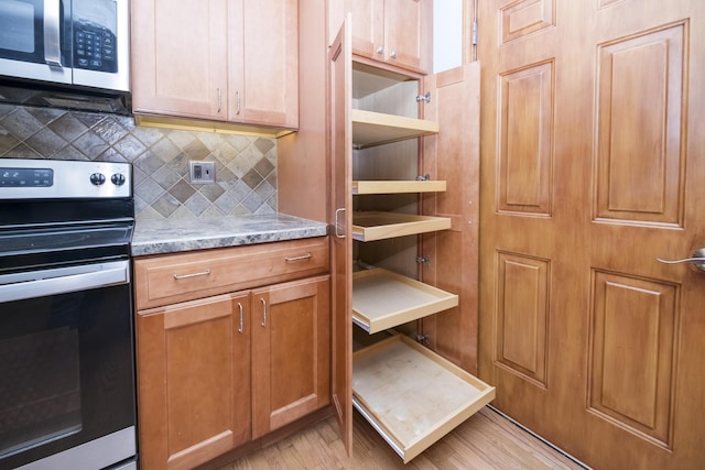 6300 S Old Village Rd, Columbia, MO 65203 - photo 16