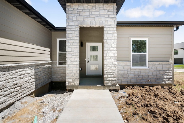 404 Sugarberry Dr, Columbia, MO 65201 - property entrance featuring stone siding