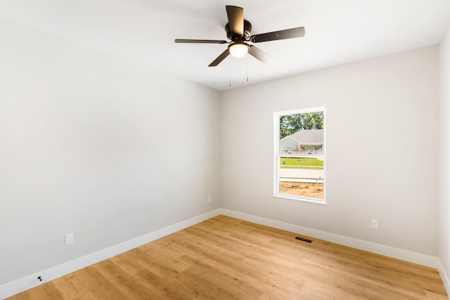 404 Sugarberry Dr, Columbia, MO 65201 - unfurnished room featuring baseboards and light wood-type flooring