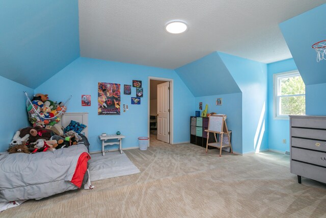 1411 Kinloch Ct, Columbia, MO 65203 - carpeted bedroom featuring vaulted ceiling and baseboards