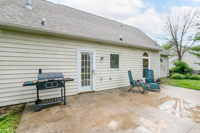 1411 Kinloch Ct, Columbia, MO 65203 - view of patio with a grill