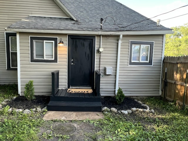 500 W Sexton Rd, Columbia, MO 65203 - view of exterior entry with a shingled roof