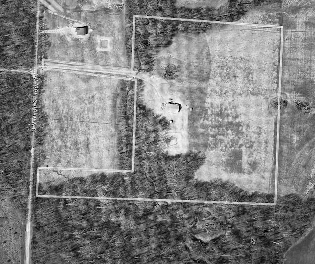 11630 N Varnon School Rd, Hallsville, MO 65255 - aerial overview of property's location with property boundaries highlighted
