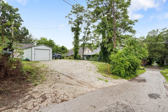 806 6th St, Boonville, MO 65233 - photo 37
