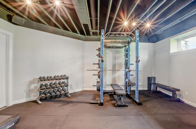 602 E Old Hawthorne Dr, Columbia, MO 65201 - exercise area featuring baseboards