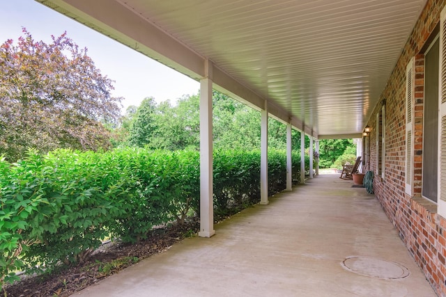 3111 E E W Snowy Hills Ln, Hartsburg, MO 65039 - view of covered porch