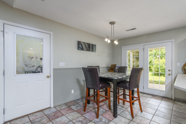 3111 E E W Snowy Hills Ln, Hartsburg, MO 65039 - dining room with wainscoting