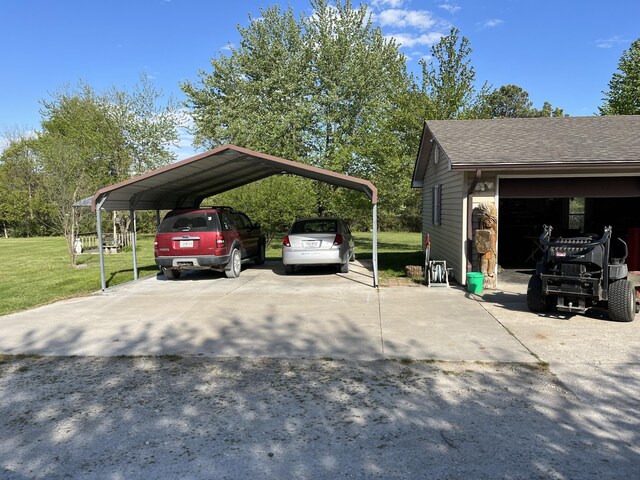 11850 E Durk Rd, Centralia, MO 65240 - photo 5