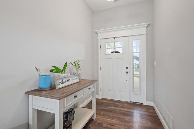 4841 Valley Forge Cir, Ashland, MO 65010 - entryway featuring dark wood finished floors and baseboards