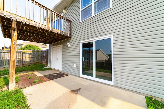 5506 Murfreesboro Dr, Columbia, MO 65201 - view of patio / terrace with a deck