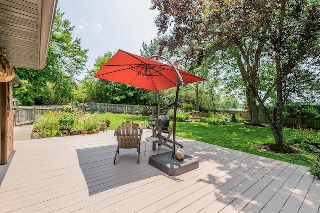 7901 N Chesley Dr, Columbia, MO 65202 - view of wooden terrace