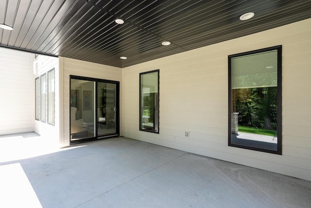 7501 Kirby Knowle Ct, Columbia, MO 65203 - view of patio / terrace