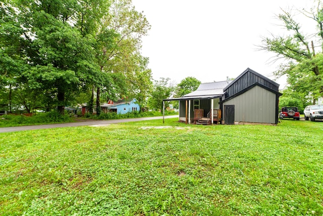 210 Oaklawn Ave, Fayette, MO 65248 - view of grassy yard