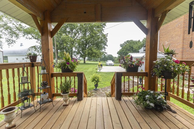 1001 Randolph St, Glasgow, MO 65254 - wooden terrace with a yard
