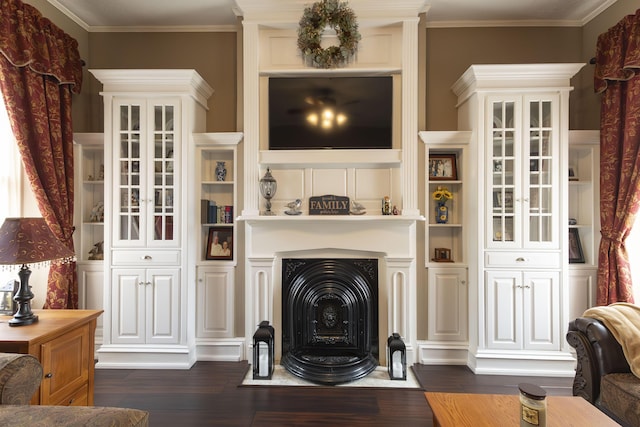 1001 Randolph St, Glasgow, MO 65254 - living room featuring dark wood-style flooring and crown molding
