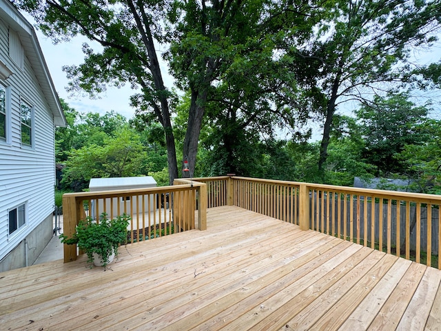 1000 Yale Dr, Columbia, MO 65203 - wooden terrace with view of scattered trees