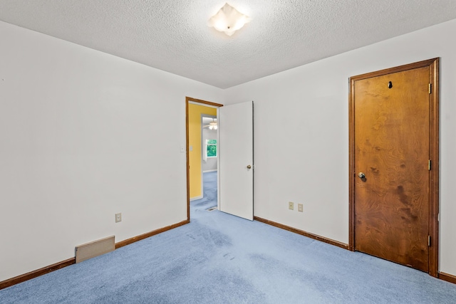 1404 E Lexington Cir, Columbia, MO 65203 - photo 31