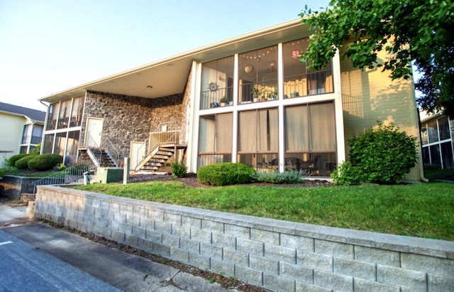 1902 Park Deville Pl, Columbia, MO 65203 - view of property featuring stairway