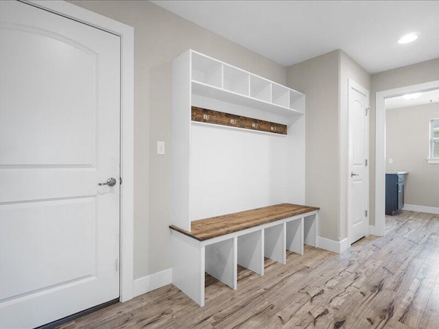 5204 Newbury Way, Columbia, MO 65203 - mudroom with wood finished floors and recessed lighting