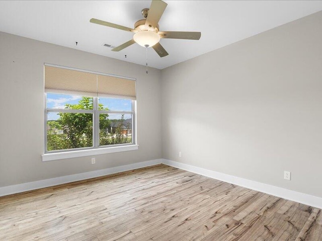 5204 Newbury Way, Columbia, MO 65203 - unfurnished room with light wood finished floors and ceiling fan