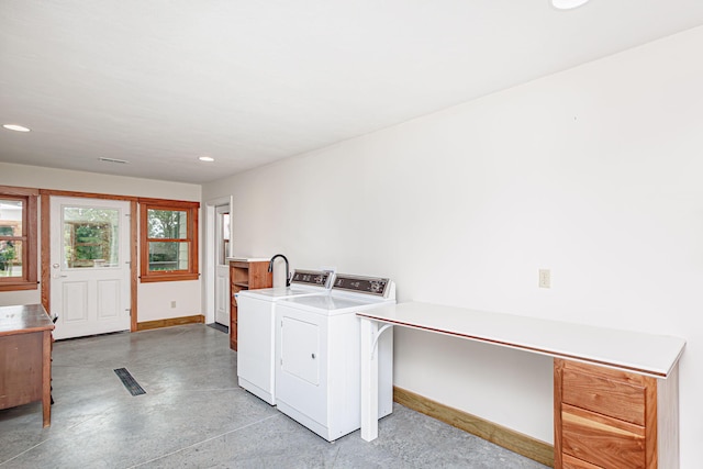 902 S Cedar Grove Blvd, Columbia, MO 65201 - washroom with independent washer and dryer and recessed lighting