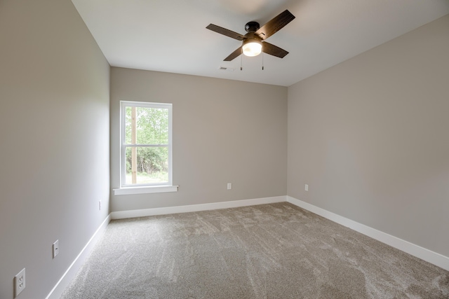 4305 Peregrine Pl, Columbia, MO 65202 - spare room featuring a ceiling fan and light carpet