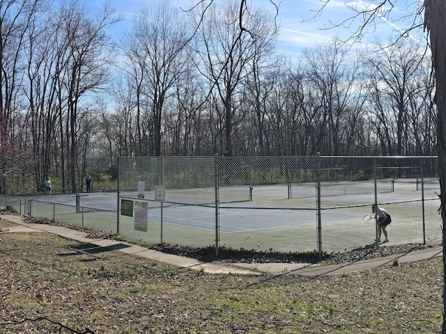 3109 Appalachian Dr, Columbia, MO 65203 - view of tennis court