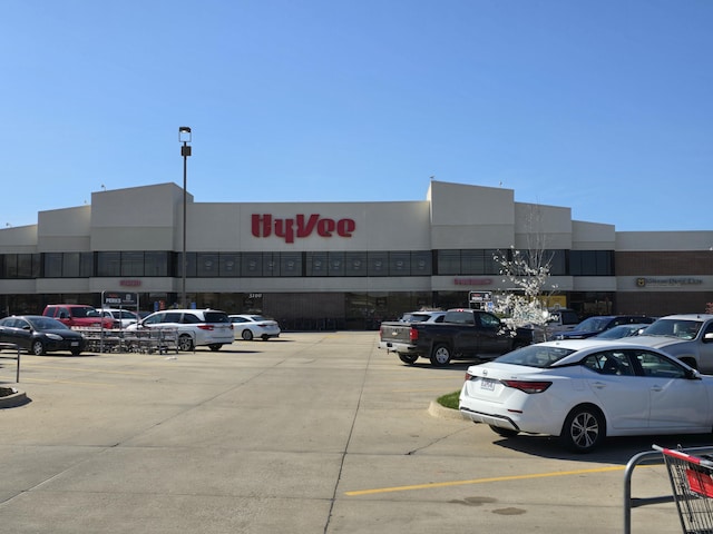 3109 Appalachian Dr, Columbia, MO 65203 - view of commercial property featuring uncovered parking
