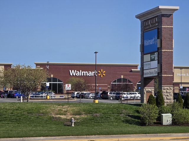 3109 Appalachian Dr, Columbia, MO 65203 - view of commercial property with uncovered parking