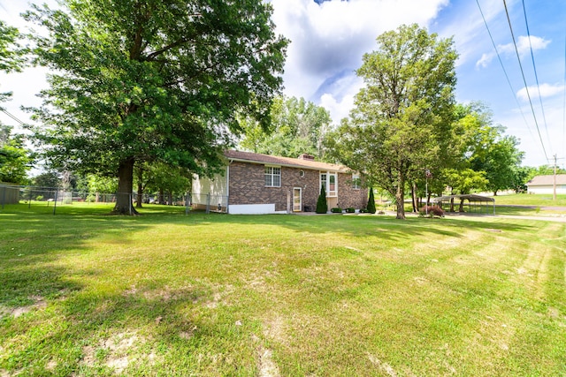 6002 E Molly Ln, Columbia, MO 65202 - view of yard
