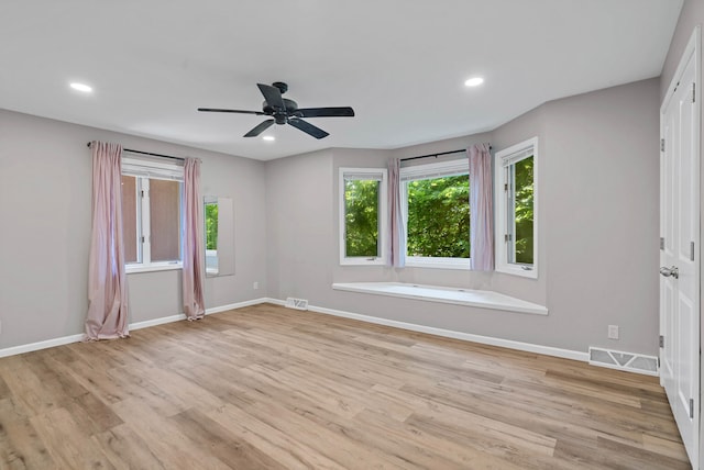 522 Huntridge Dr, Columbia, MO 65201 - unfurnished room with light wood finished floors, recessed lighting, and a ceiling fan