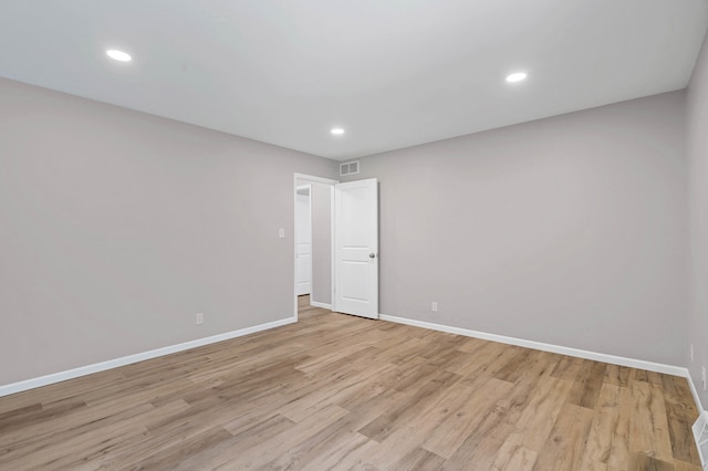 522 Huntridge Dr, Columbia, MO 65201 - unfurnished room featuring light wood finished floors and recessed lighting