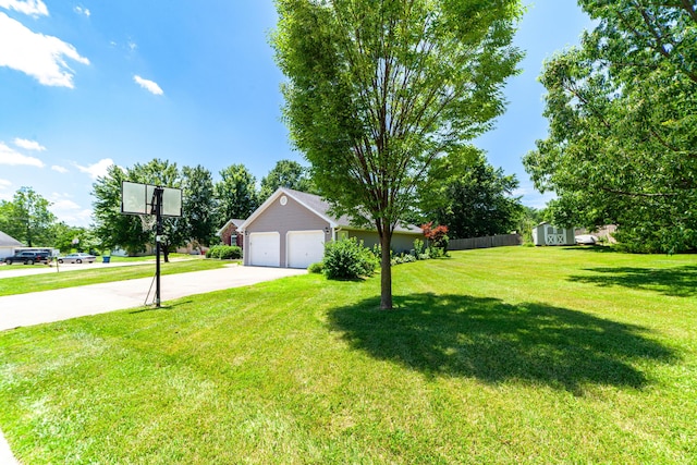 605 Teakwood Ct, Ashland, MO 65010 - view of yard featuring driveway