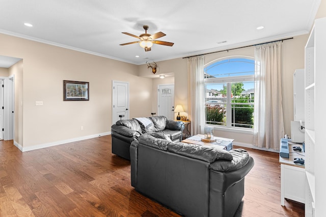 6655 American Setter Dr, Ashland, MO 65010 - living room featuring ceiling fan, crown molding, wood finished floors, and recessed lighting