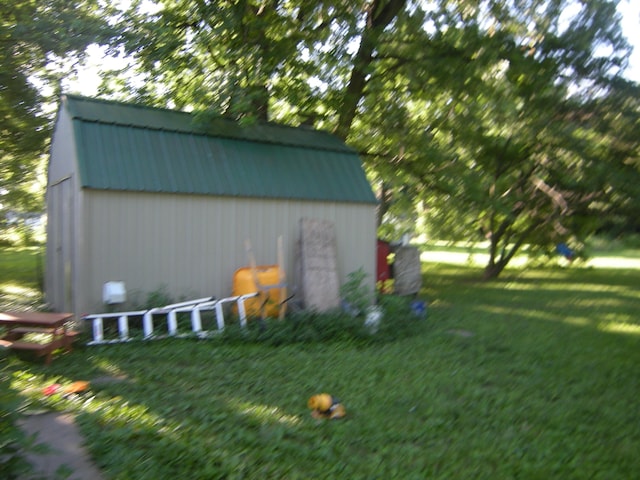 202 W Canada St, Sturgeon, MO 65284 - photo 4