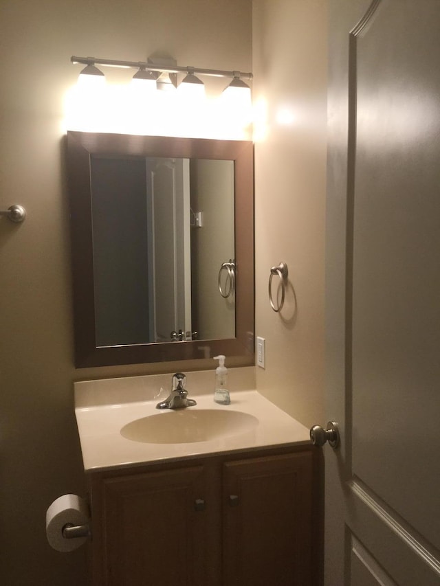 201 Port Way, Columbia, MO 65201 - bathroom with vanity