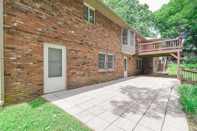 1745 Engelwood Dr, Jefferson City, MO 65101 - view of patio with a wooden deck