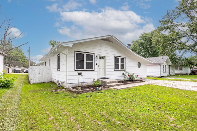 610 S Green St, Centralia, MO 65240 - photo 2