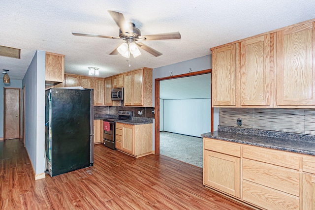 610 S Green St, Centralia, MO 65240 - photo 10