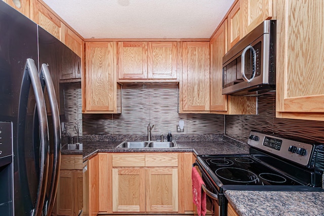 610 S Green St, Centralia, MO 65240 - photo 15