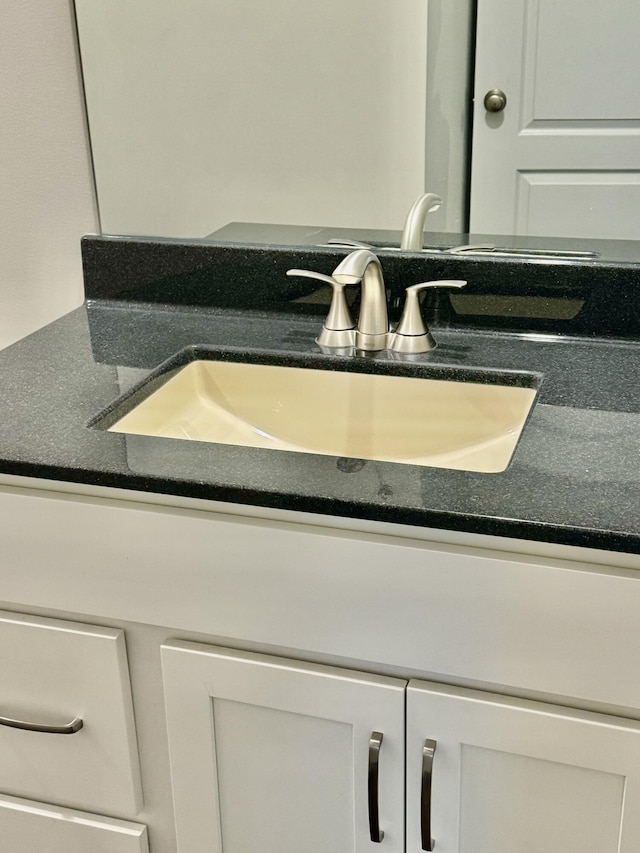 1680 W Fenton Rd, Columbia, MO 65202 - bathroom view of vanity
