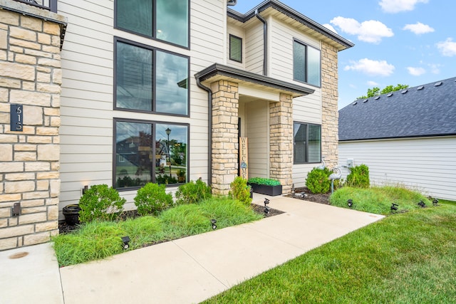 613 Red Feather Ct, Columbia, MO 65203 - doorway to property featuring stone siding