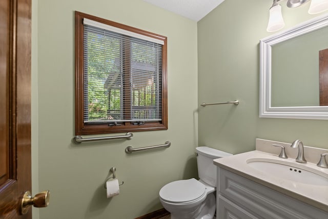 3707 Woodridge Ct, Columbia, MO 65201 - bathroom with toilet and vanity