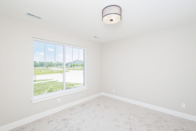 4512 Chambers Bay Dr, Columbia, MO 65201 - carpeted empty room with baseboards