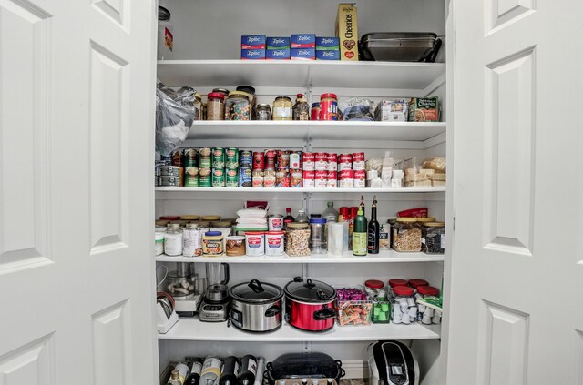 4106 Fritz Ct, Columbia, MO 65203 - view of pantry