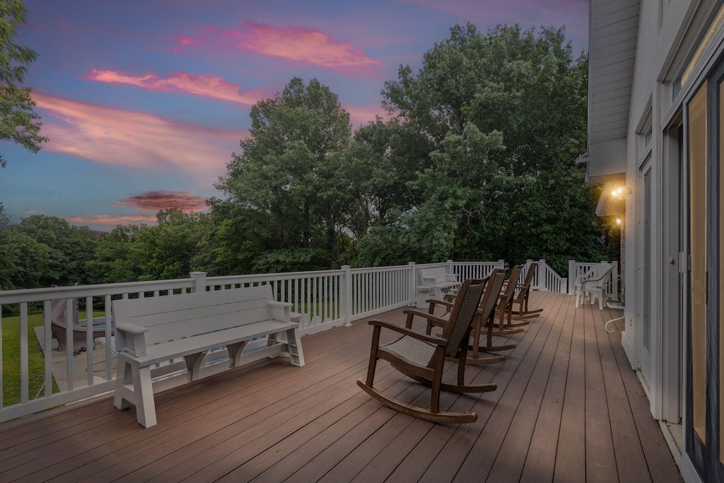 6520 S Sabine Dr, Columbia, MO 65203 - view of wooden terrace