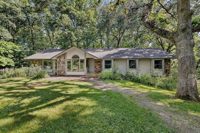 7105 W River Oaks Rd, Columbia, MO 65203